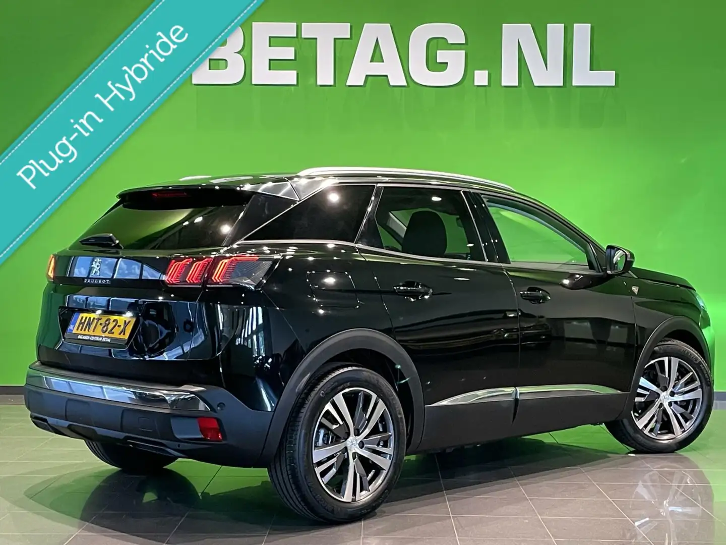Peugeot 3008 1.6 HYbrid4 300 Roadtrip | 22.000 km | Schwarz - 2