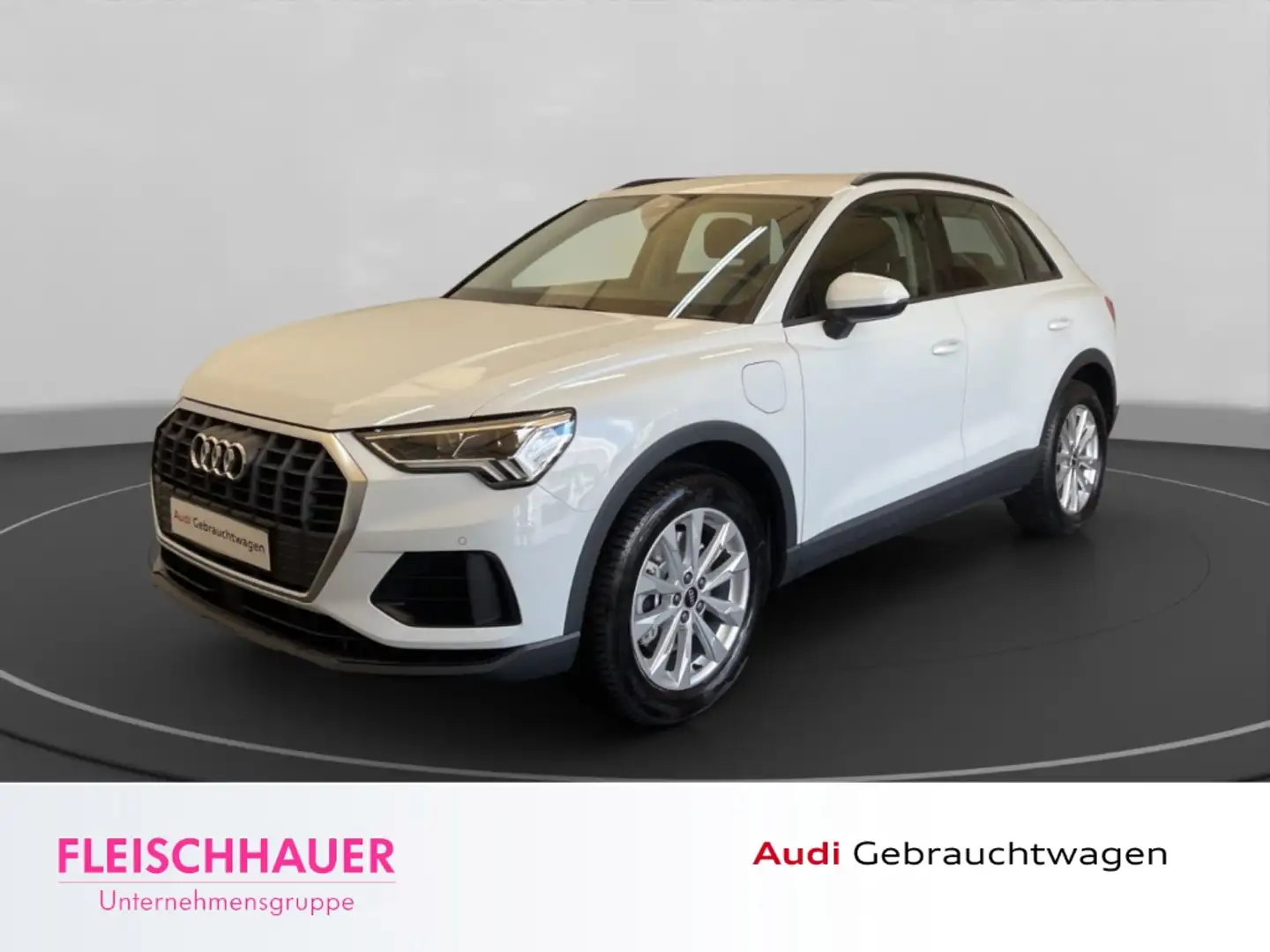 Audi Q3 45 TFSI e Navi VC LED ACC El. Heckklappe CarPlay Weiß - 1