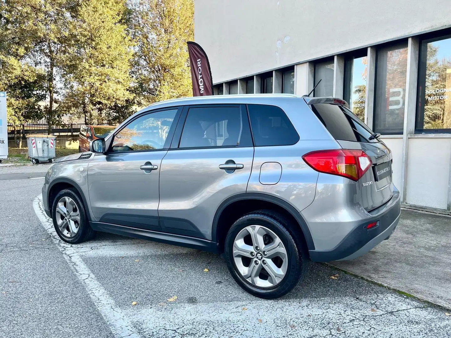 Suzuki Vitara PRIMO PREZZO IN ITALIA Grigio - 2