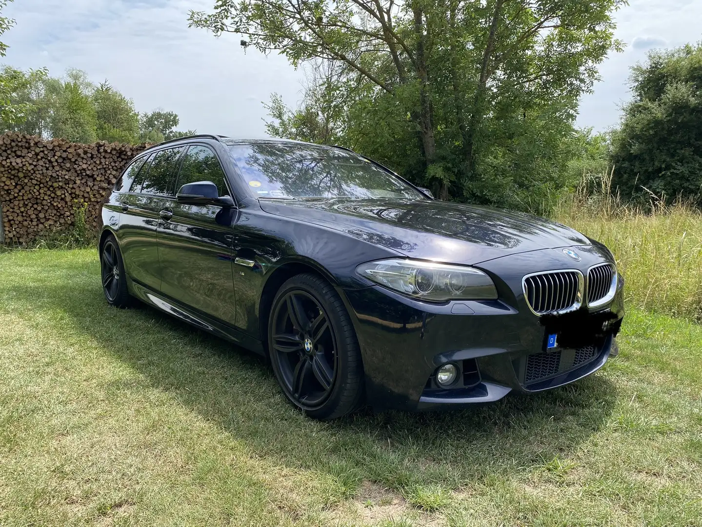 BMW 535 535d xDrive M-Paket ab Werk Sport-Aut. Schwarz - 2