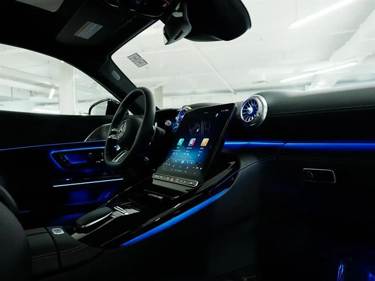 Mercedes-Benz AMG GT снимка Mercedes-Benz AMG GT