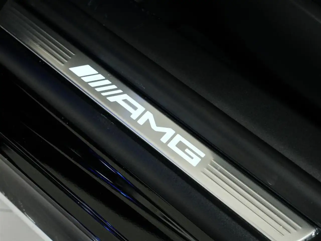 Mercedes-Benz AMG GT снимка Mercedes-Benz AMG GT