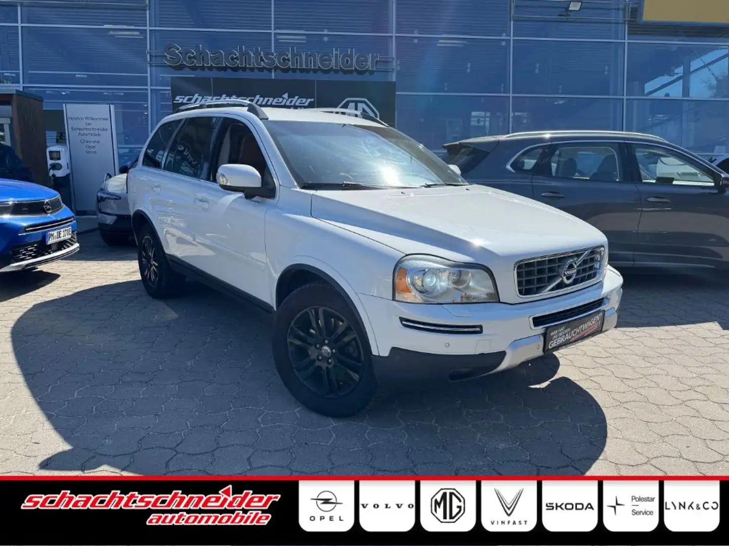 Volvo XC90 D5 Aut. Summum+LEDER+BLIS+7-Sitzer+Dynaudio Weiß - 1