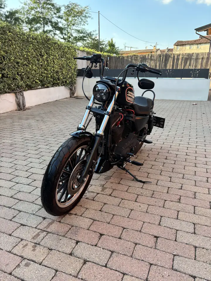 Harley-Davidson Sportster XL 883