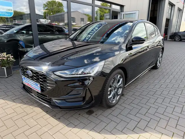 Ford Focus Lim. 1.5TDCI ST Line*ACC*LED*NAVI*KAMERA
