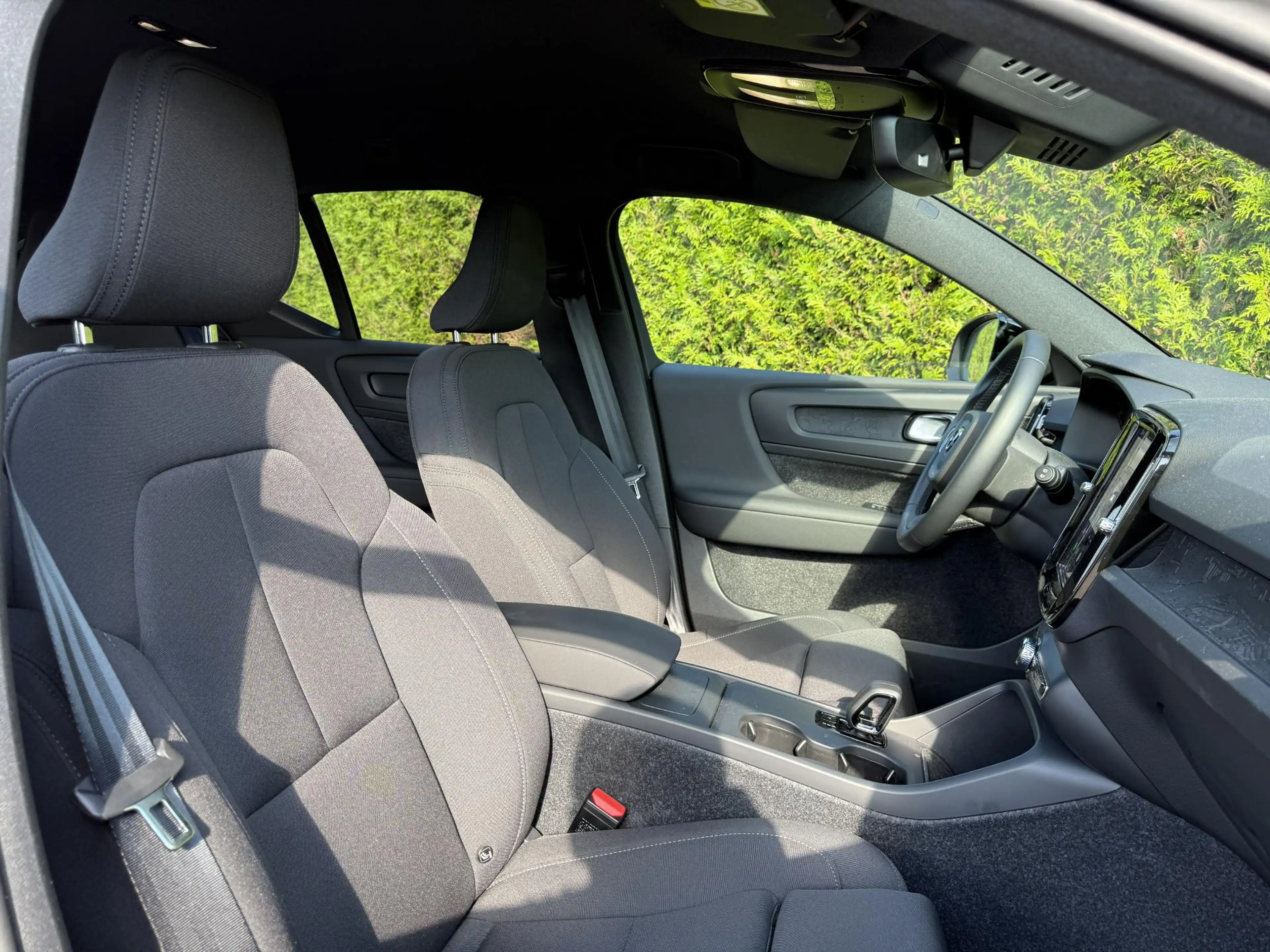 Volvo EX40 Single Motor Extended Range Plus Europa — photo 12