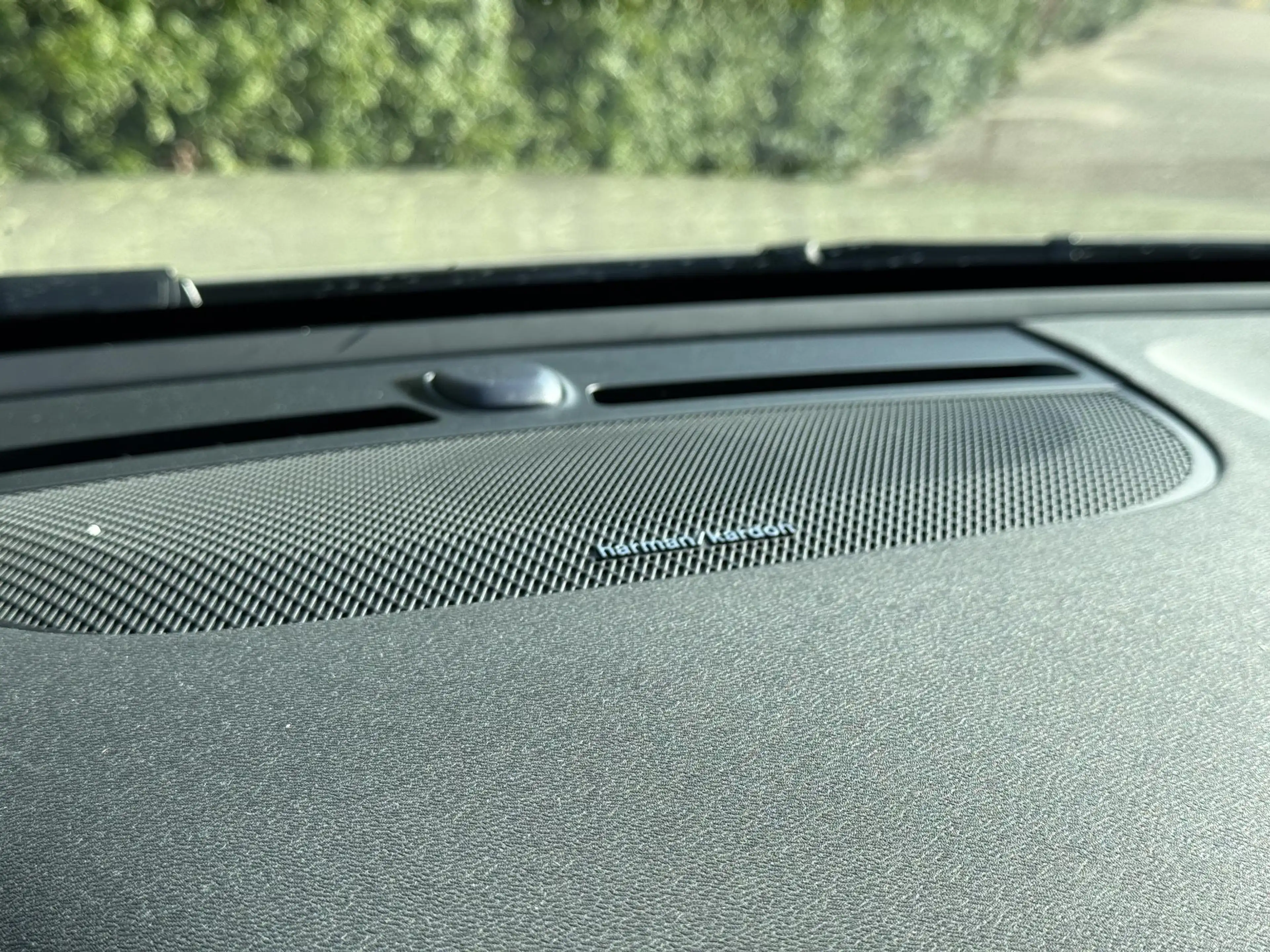 Volvo EX40 Single Motor Extended Range Plus Europa — photo 3