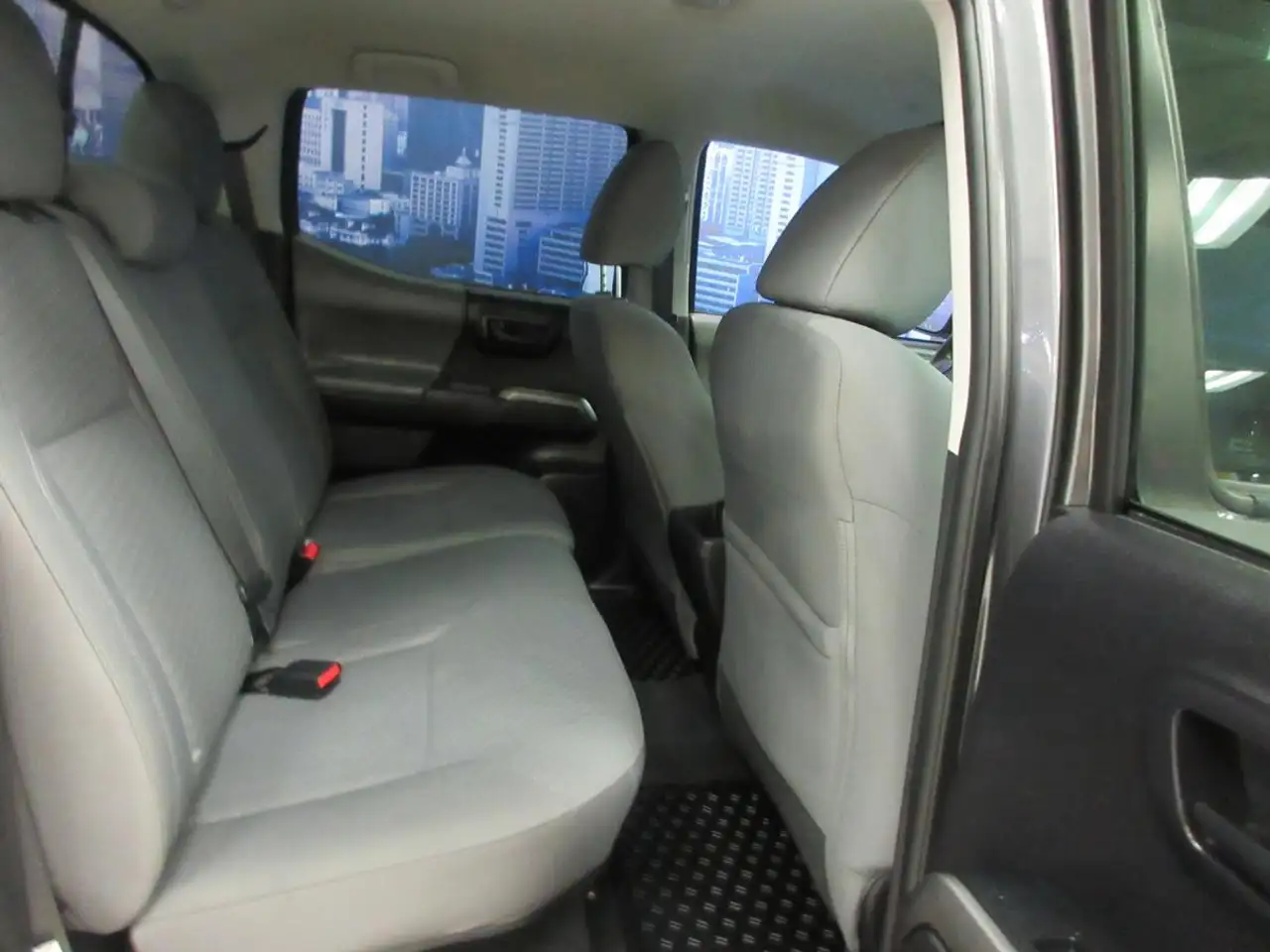 Toyota Tacoma снимка Toyota Tacoma