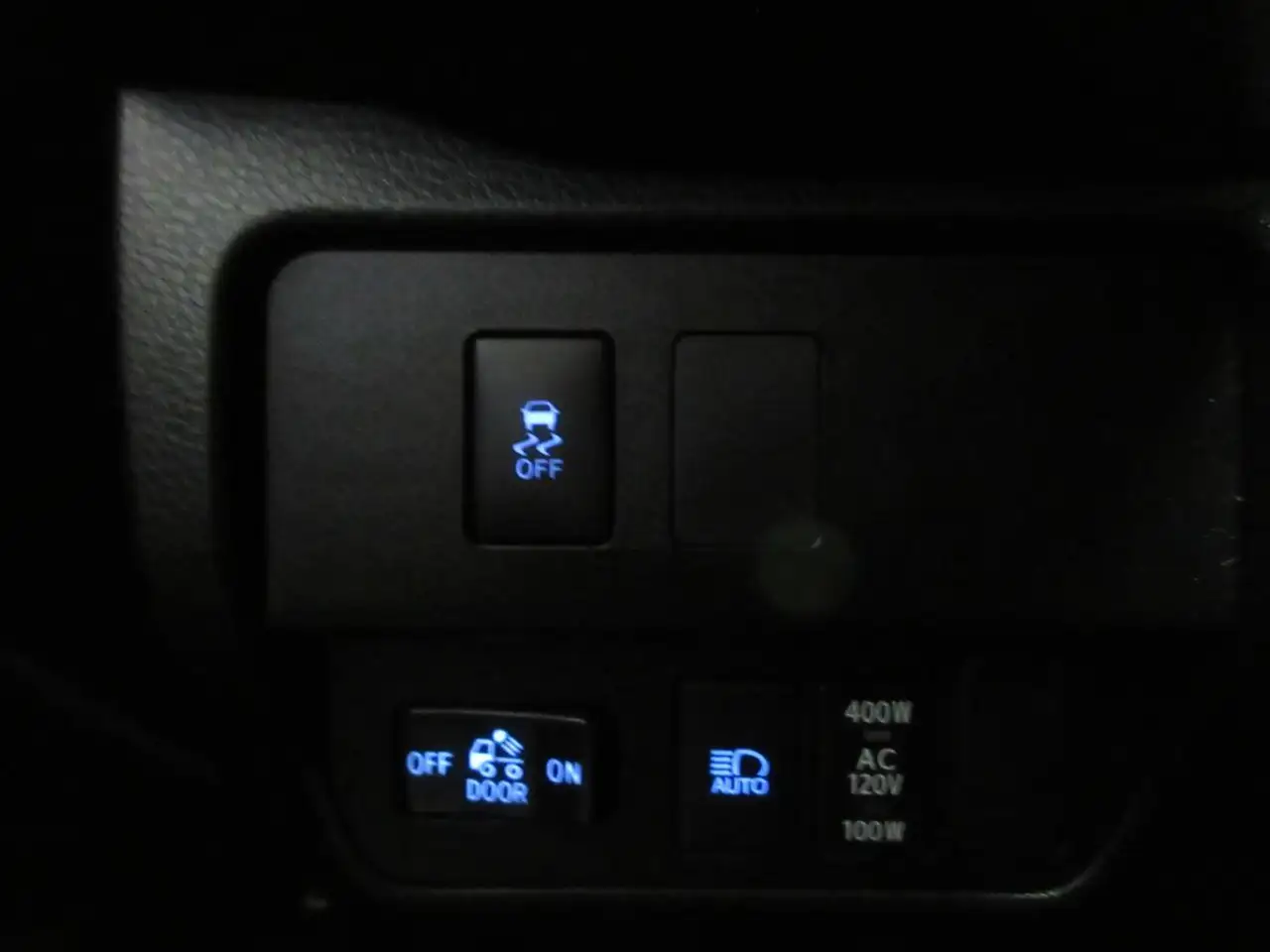 Toyota Tacoma снимка Toyota Tacoma