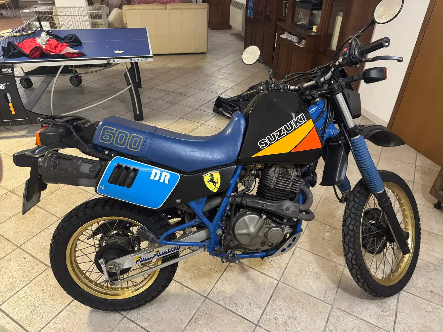 Suzuki DR 600 Noir - 1