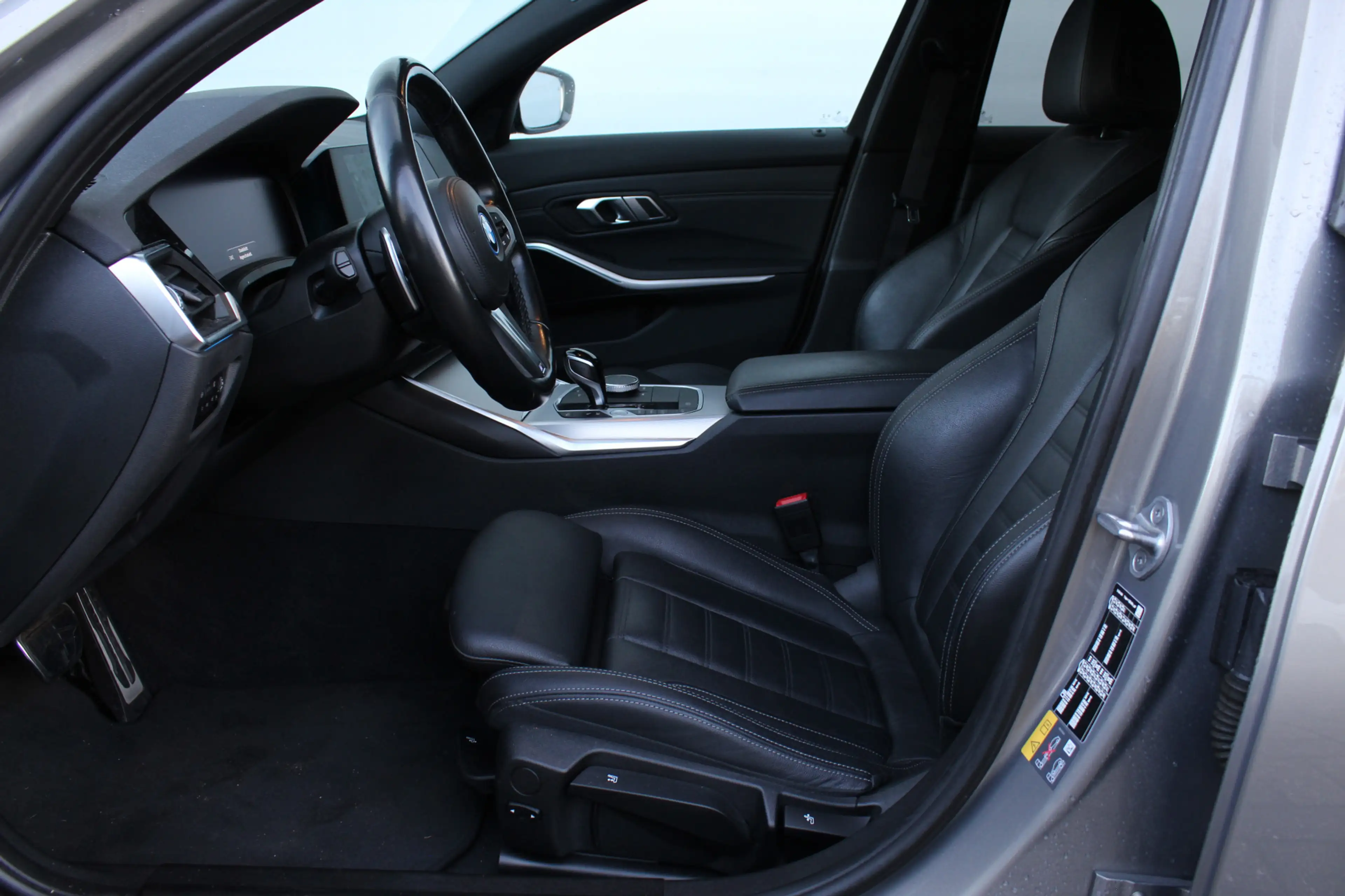 BMW 330 3 Serie Touring 330e High Executive M Sport Automa — photo 13