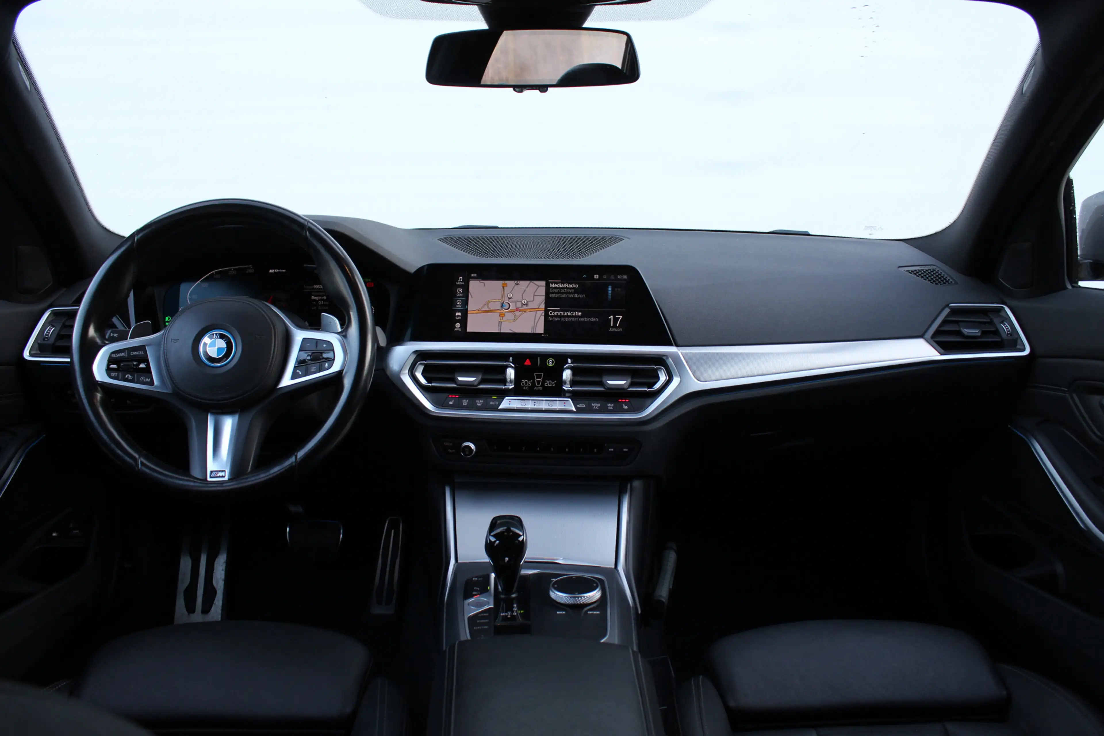 BMW 330 3 Serie Touring 330e High Executive M Sport Automa — photo 3