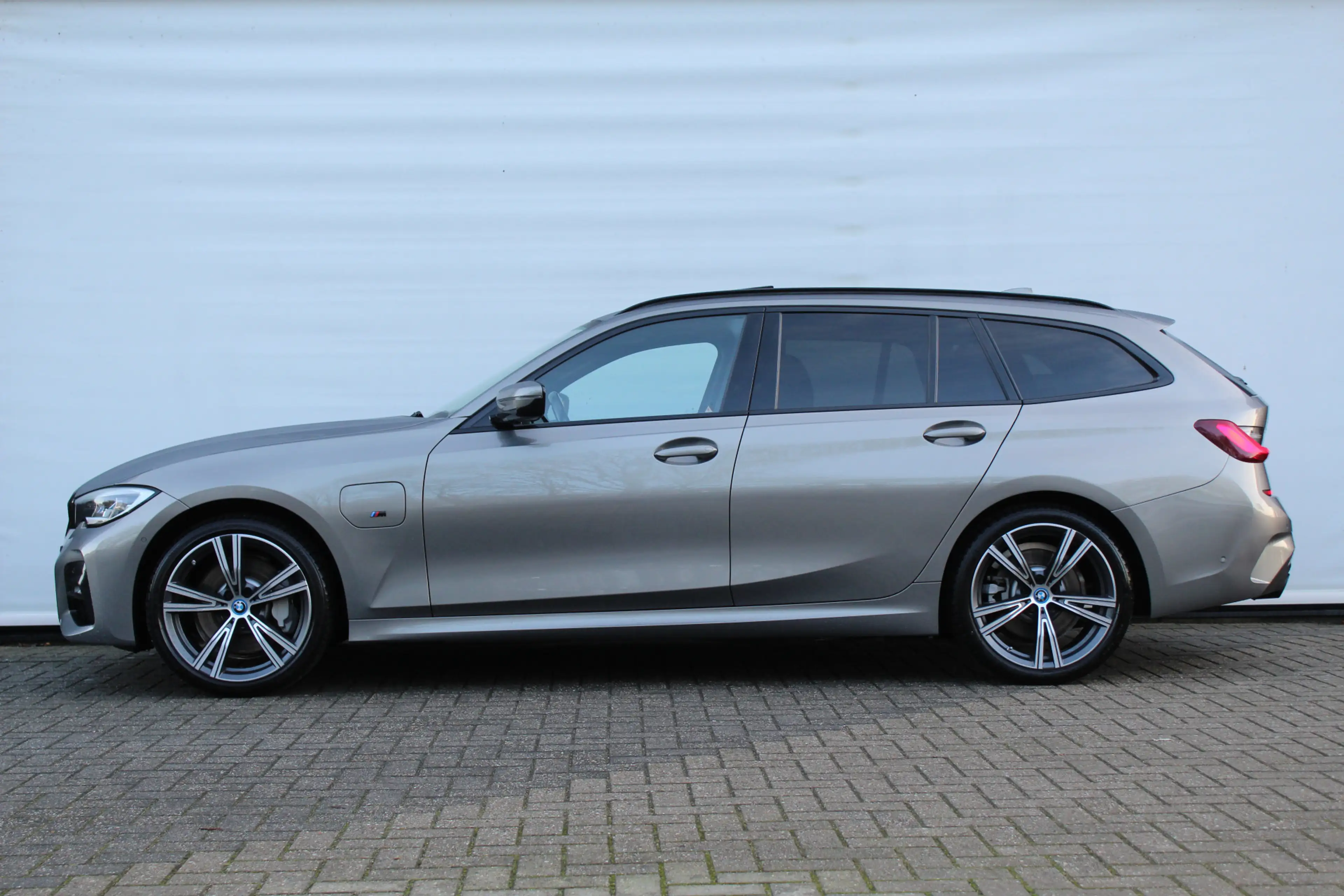 BMW 330 3 Serie Touring 330e High Executive M Sport Automa — photo 6