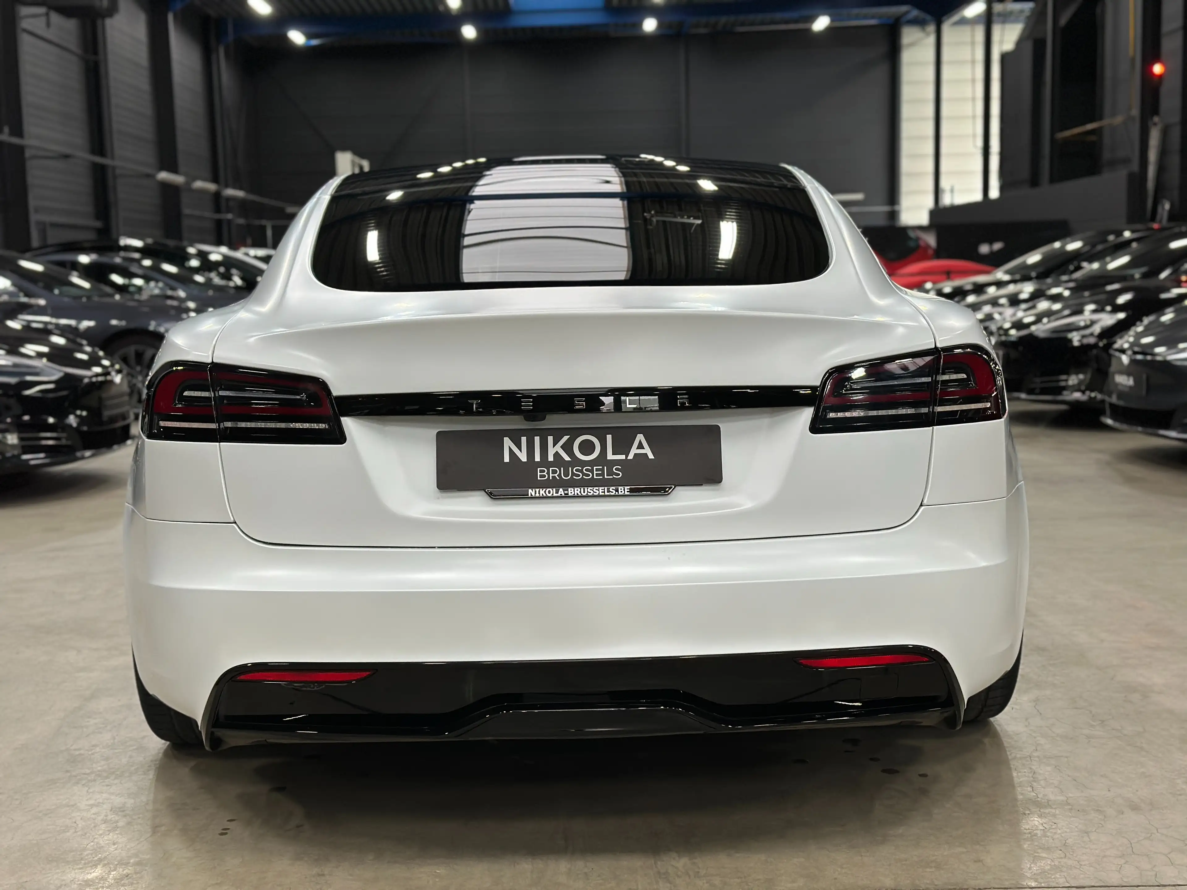 Tesla Model S DUAL MOTOR - FULL MATTE PPF - WHITE INTERIOR — photo 6