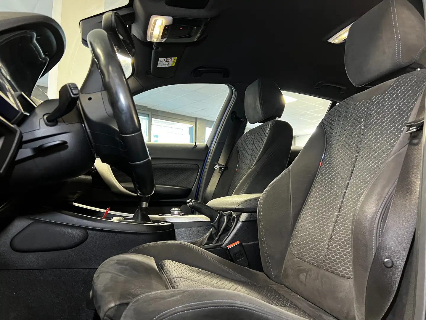 BMW 118 i 5p. Msport / LED / ALCANTARA / IMP. FR M-Sport Blu/Azzurro - 2