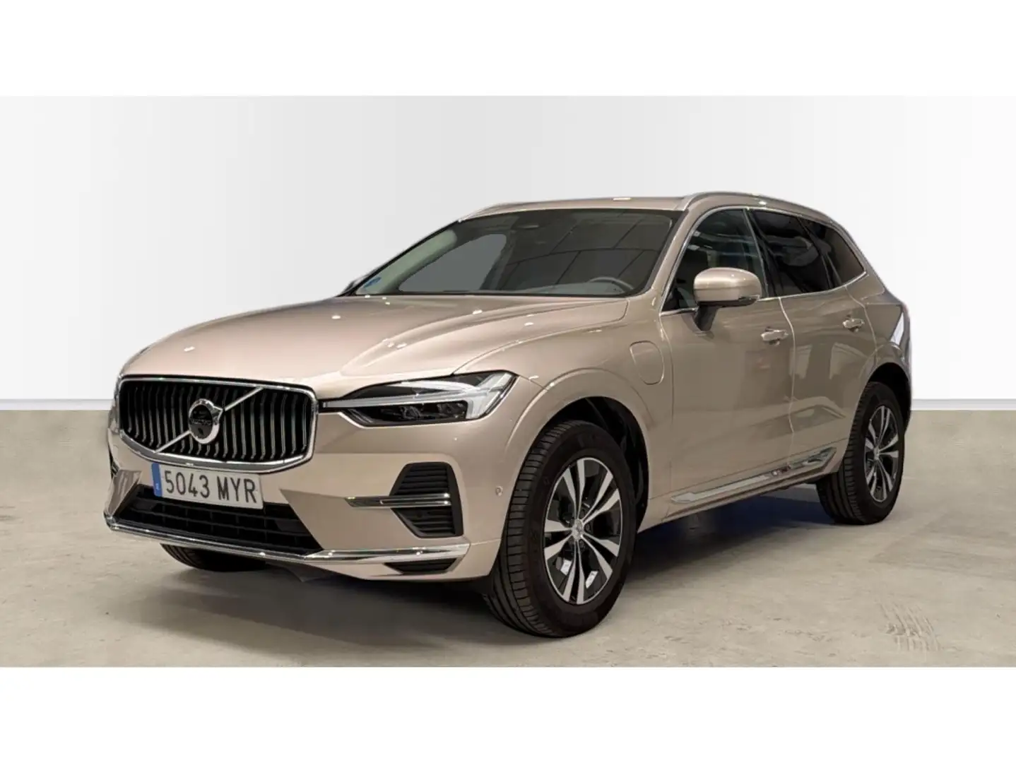 Volvo XC60 T6 Recharge Core Gris - 1
