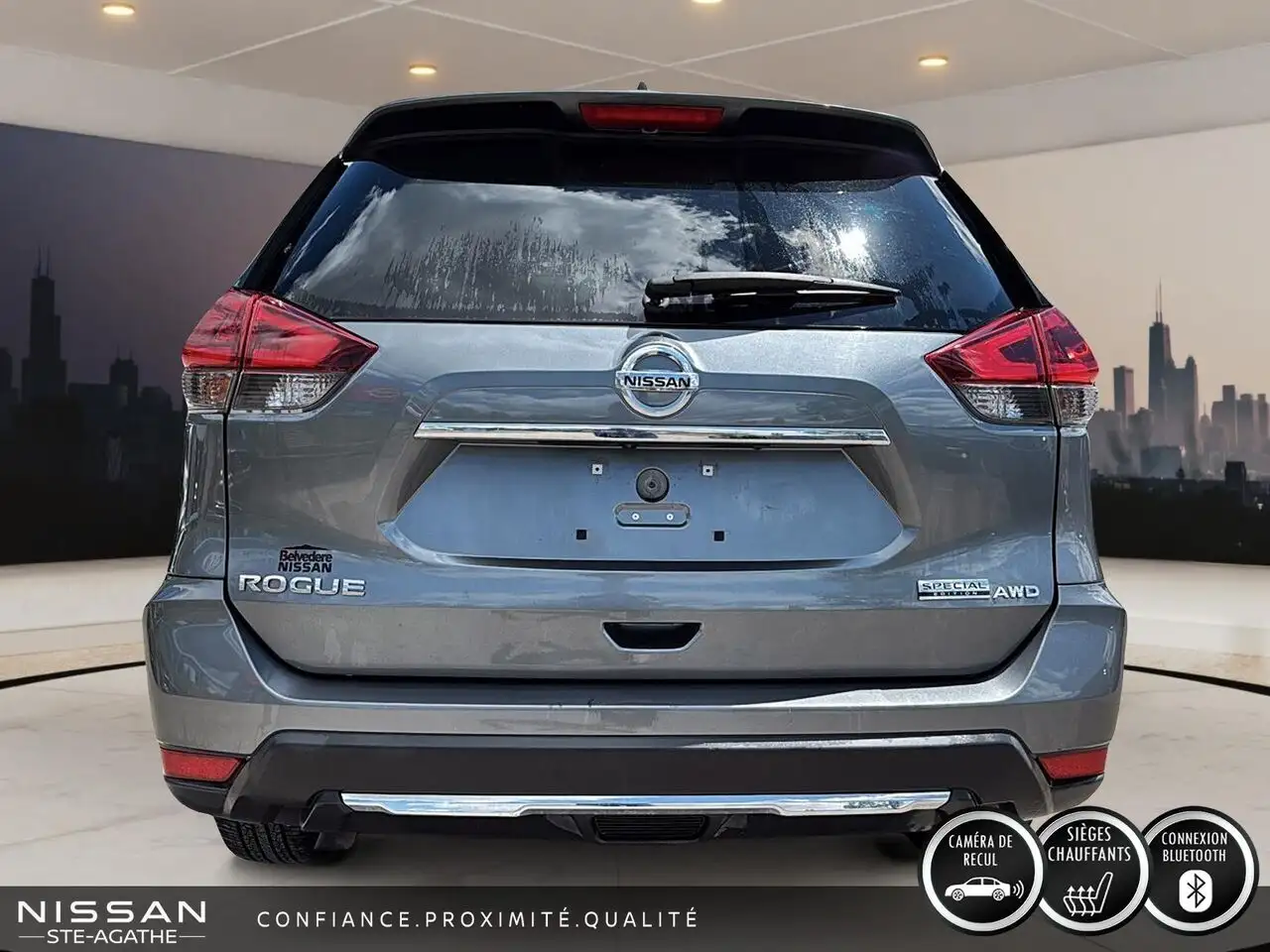 Nissan Rogue снимка Nissan Rogue