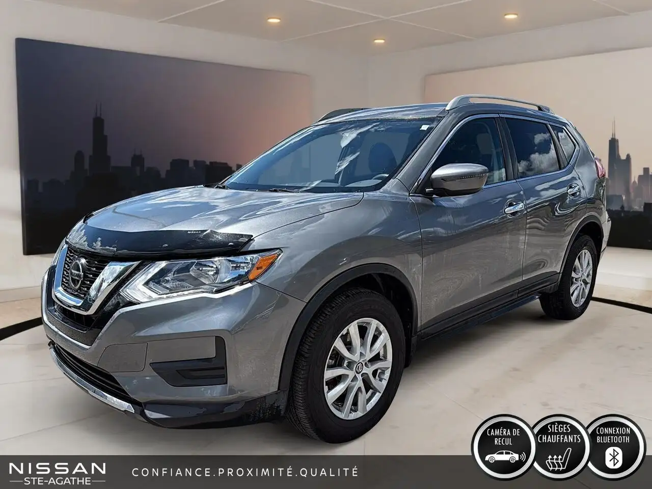 Nissan Rogue снимка Nissan Rogue