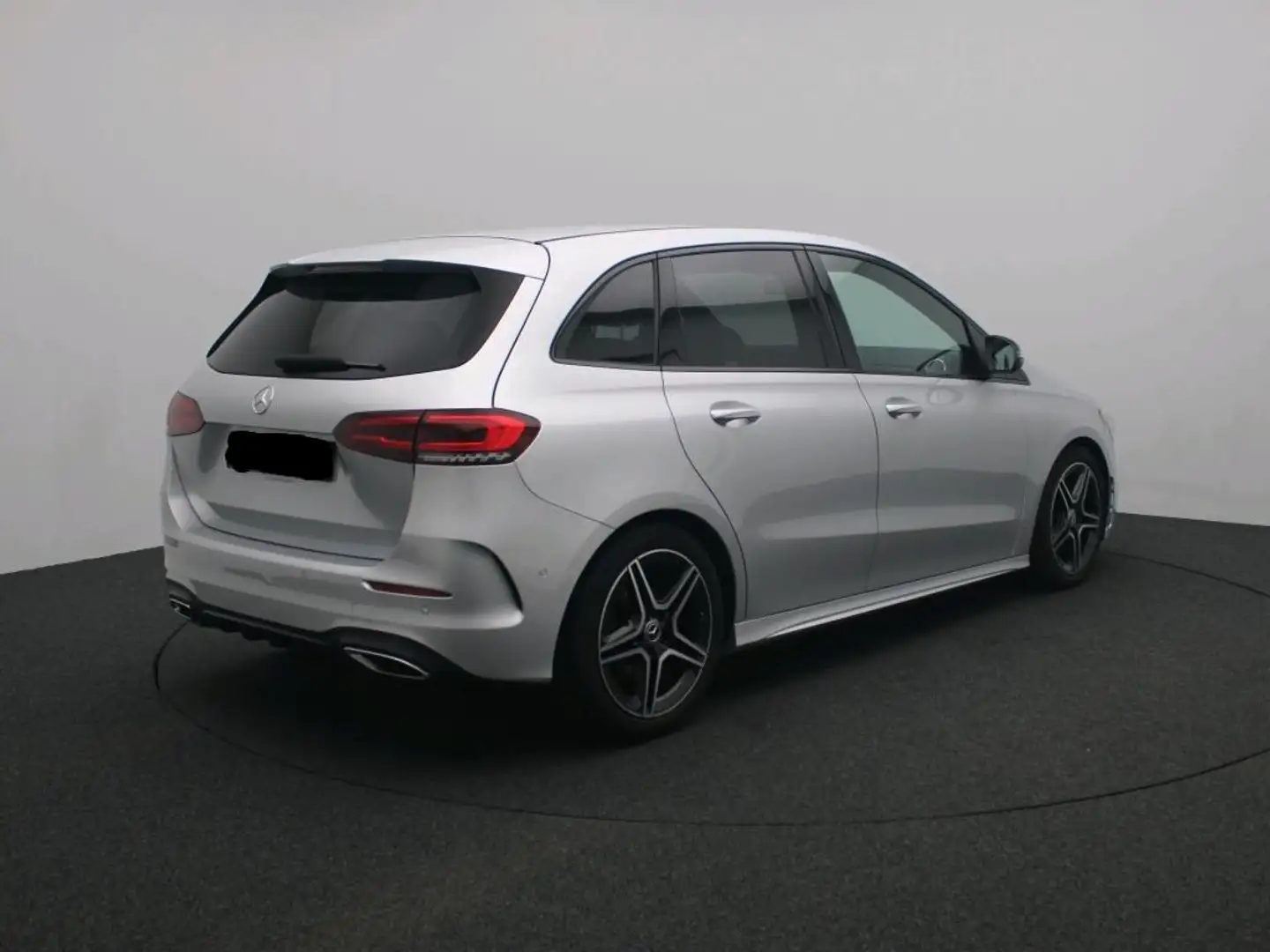 Mercedes-Benz B 180 AMG LINE + CARPLAY + NIGHTPAKKET + LED + CAMERA + Silber - 2