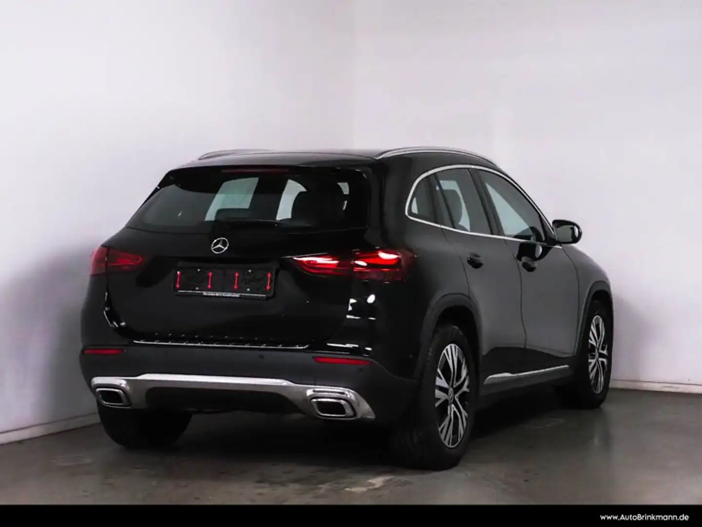 Mercedes-Benz GLA 200 GLA 200 d ADVANCED/AHK/LED/KAMERA/WINTER SHZ/Klima Schwarz - 2