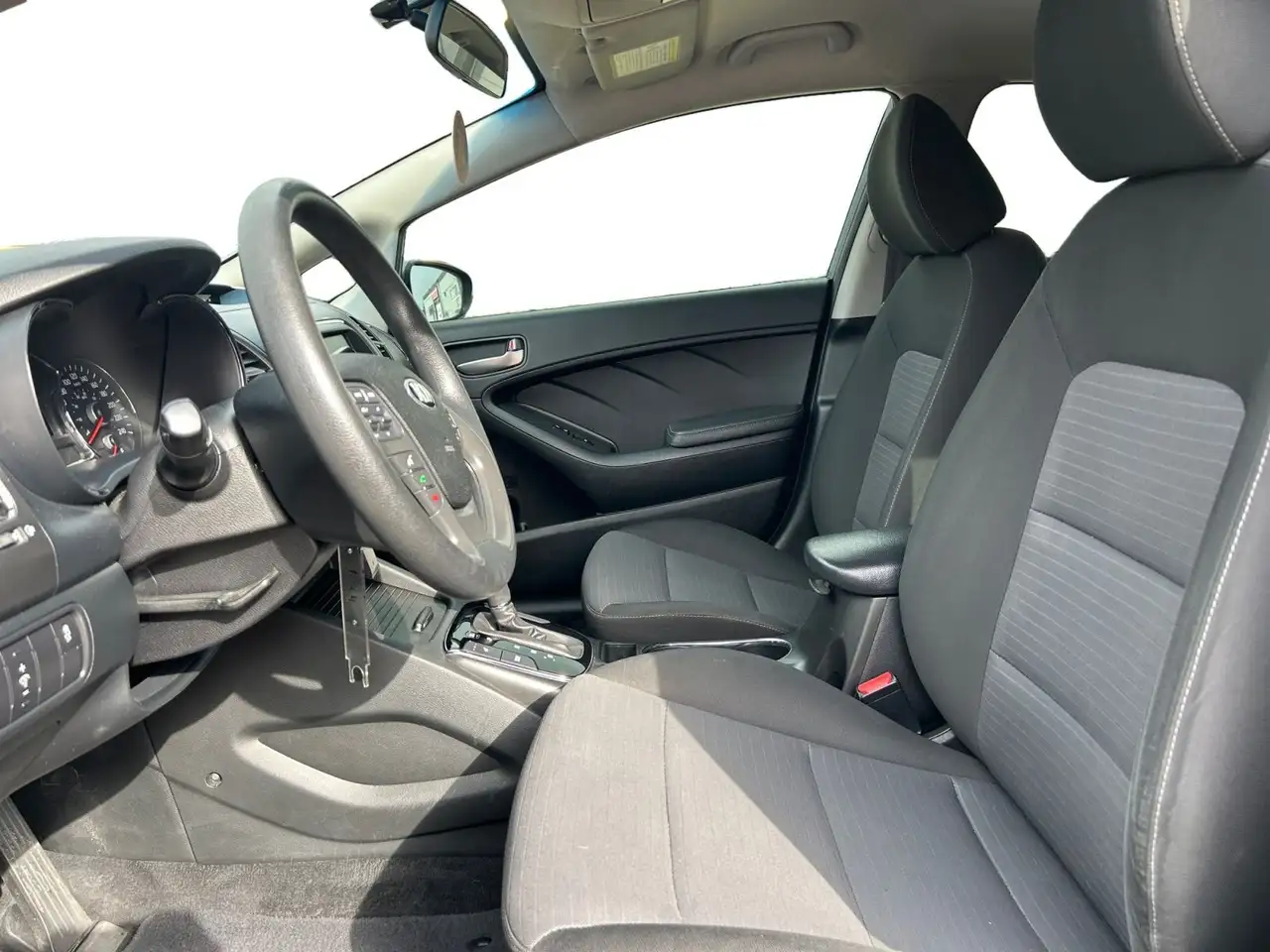 Kia Forte fotografie Kia Forte
