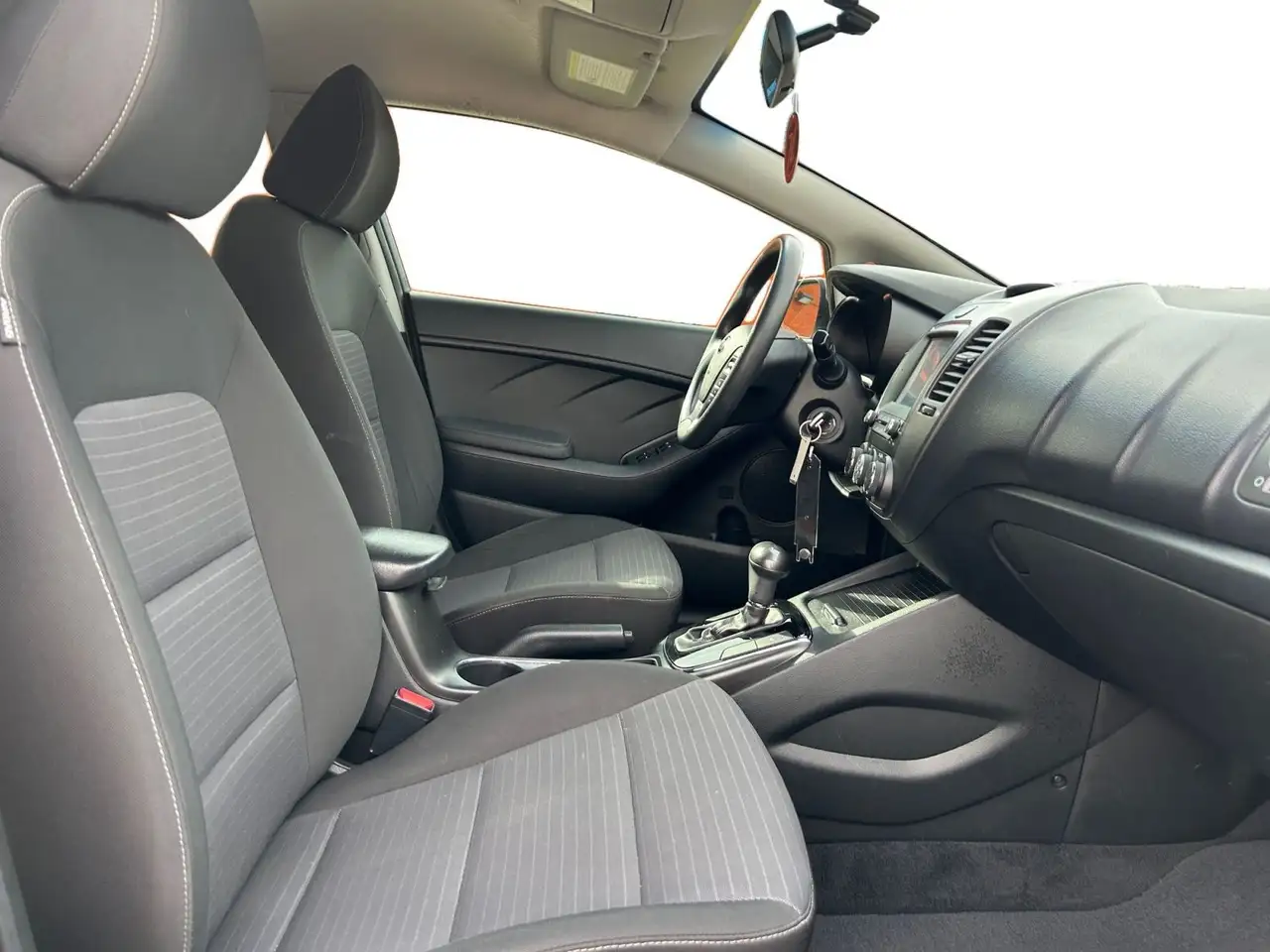 Kia Forte fotografie Kia Forte