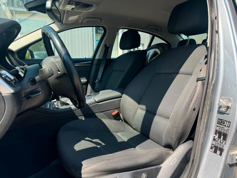 BMW 523 i Lim. AHK°PDC°NAVI°XENON°SZHG°TEMP°8xBEREIFT — photo 9