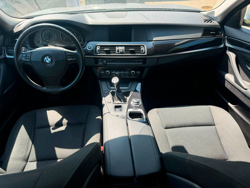 BMW 523 i Lim. AHK°PDC°NAVI°XENON°SZHG°TEMP°8xBEREIFT — photo 12