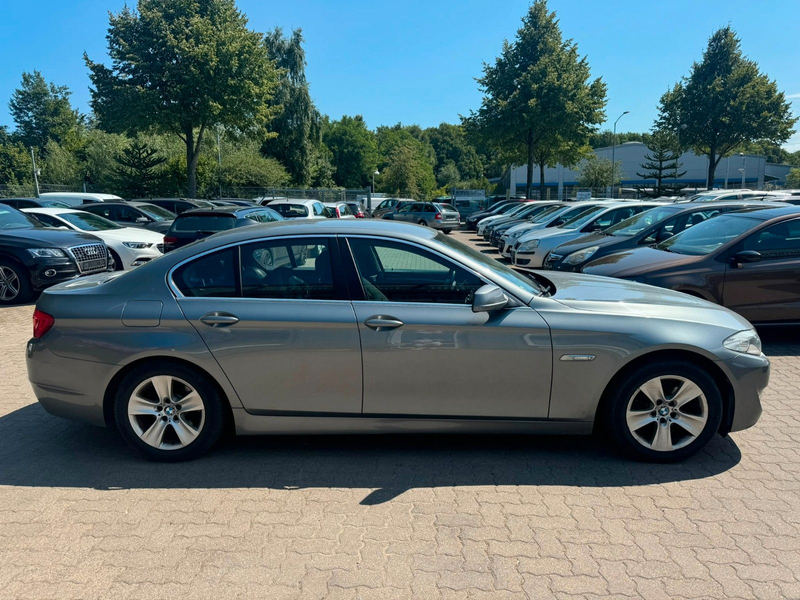 BMW 523 i Lim. AHK°PDC°NAVI°XENON°SZHG°TEMP°8xBEREIFT — photo 4