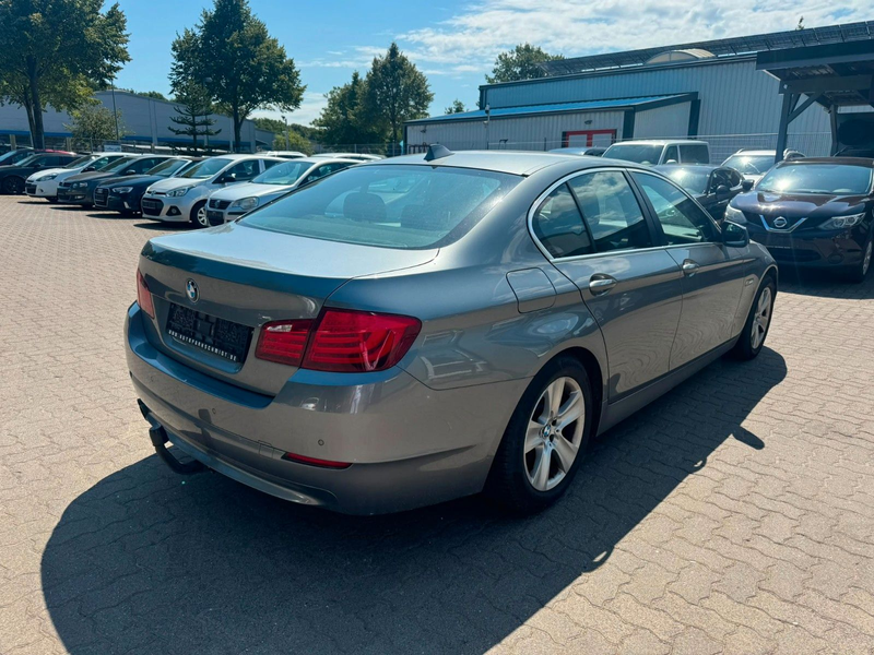 BMW 523 i Lim. AHK°PDC°NAVI°XENON°SZHG°TEMP°8xBEREIFT — photo 5