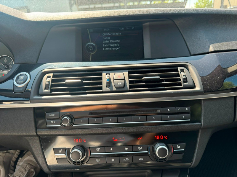 BMW 523 i Lim. AHK°PDC°NAVI°XENON°SZHG°TEMP°8xBEREIFT — photo 14