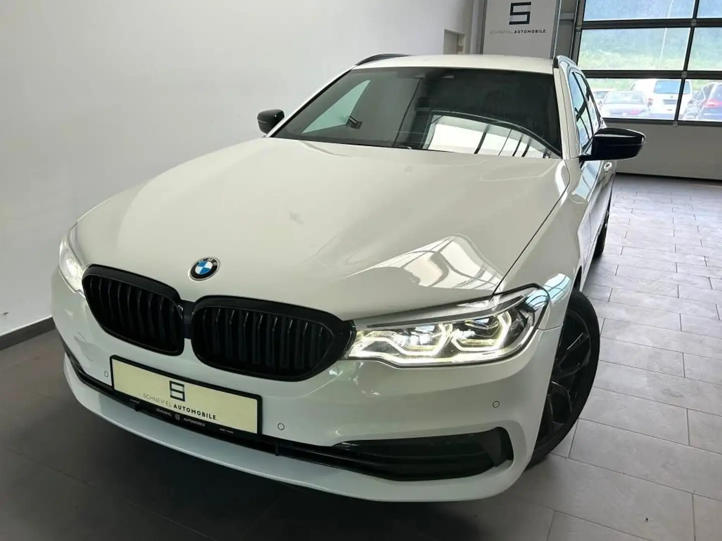 BMW 520 Baureihe 5 Touring 520 d Sport Line Weiß - 1
