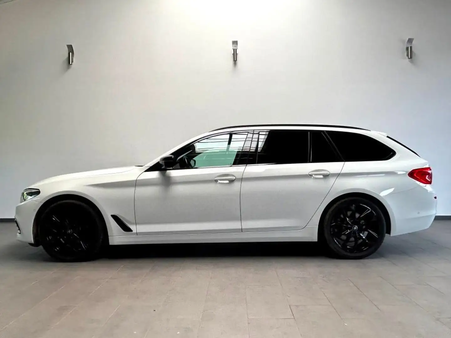BMW 520 Baureihe 5 Touring 520 d Sport Line Weiß - 2