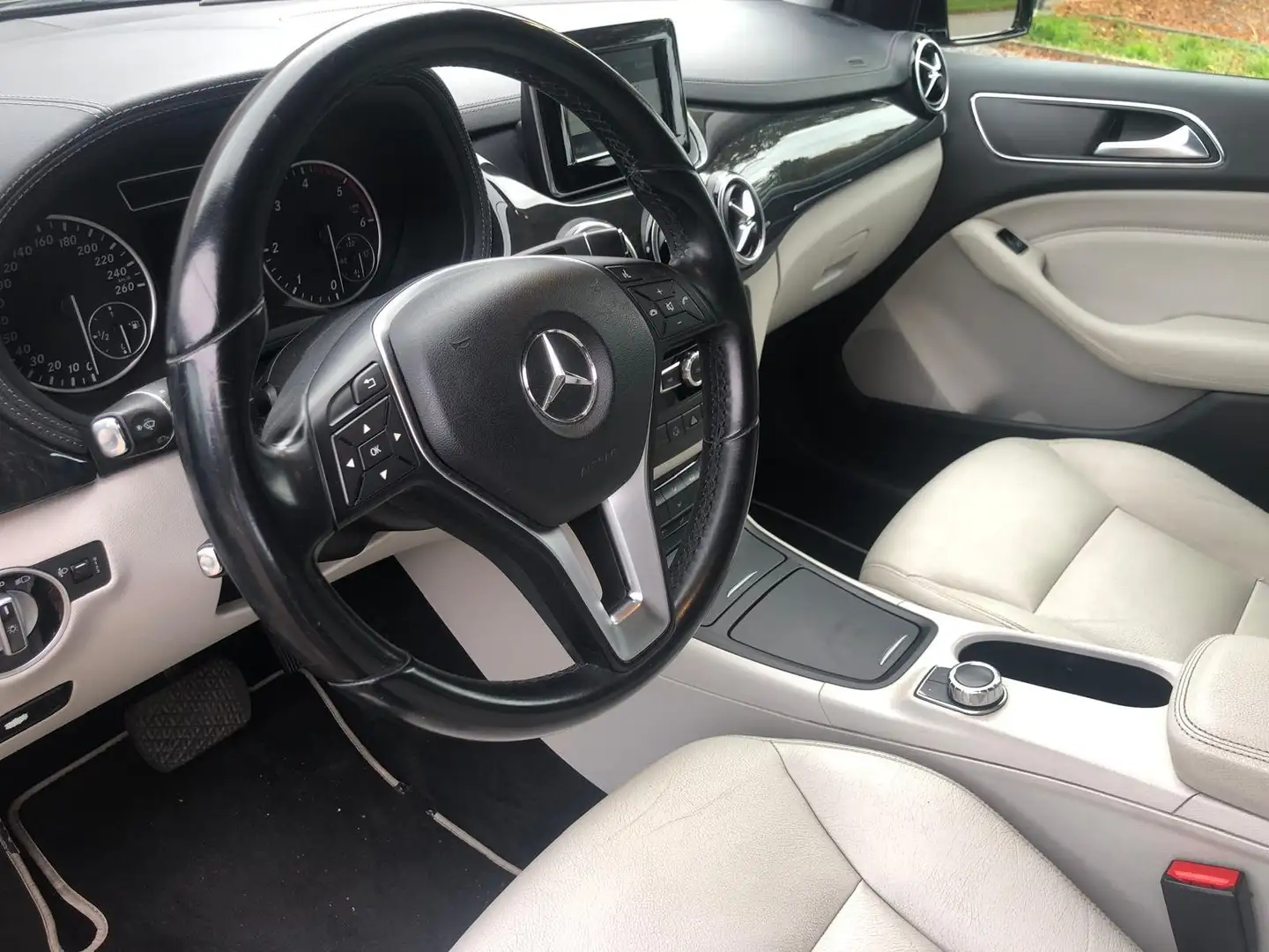 Mercedes-Benz B 180 B 180 CDI Zwart - 2