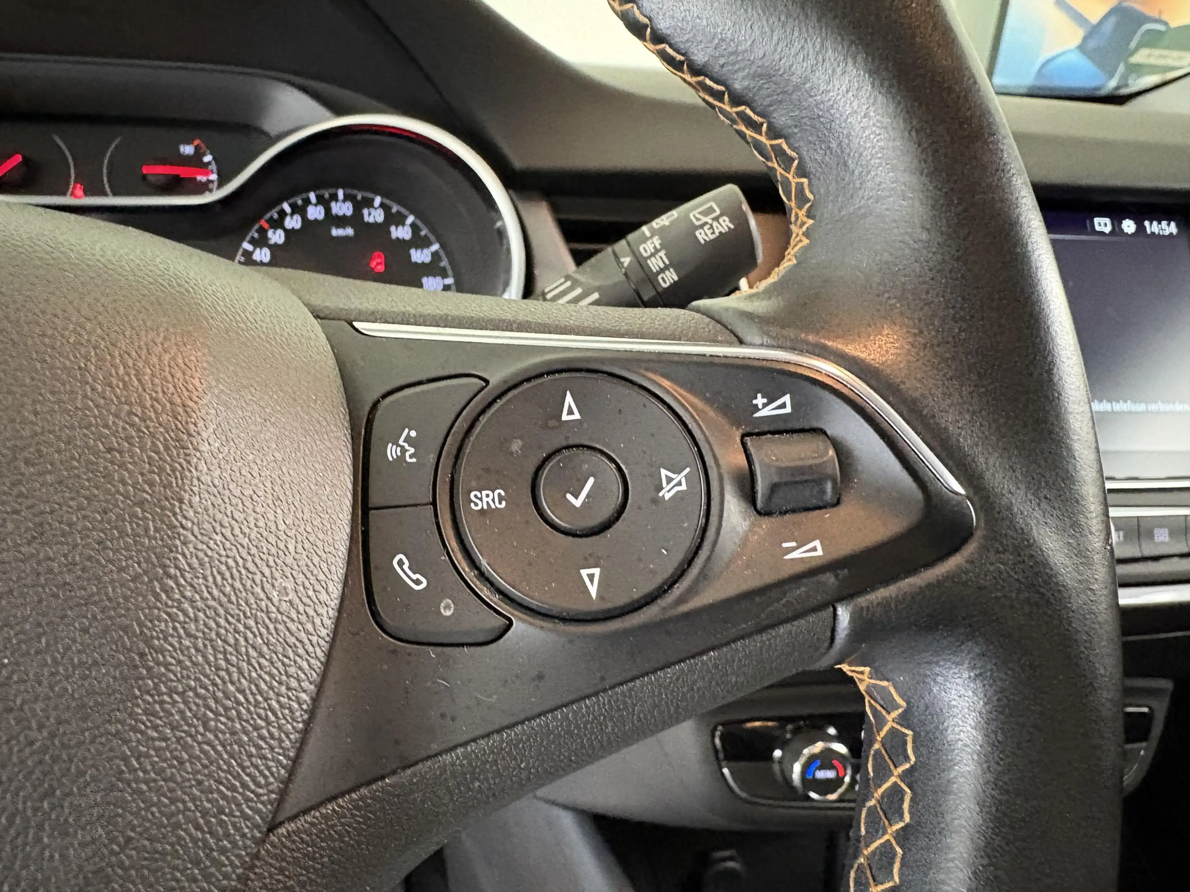 Opel Crossland X 1.2 Turbo Innovation . — photo 14