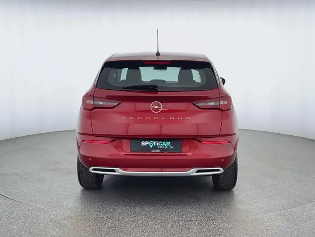 Opel Grandland view 4