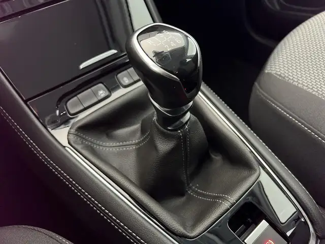 Opel Grandland view 13
