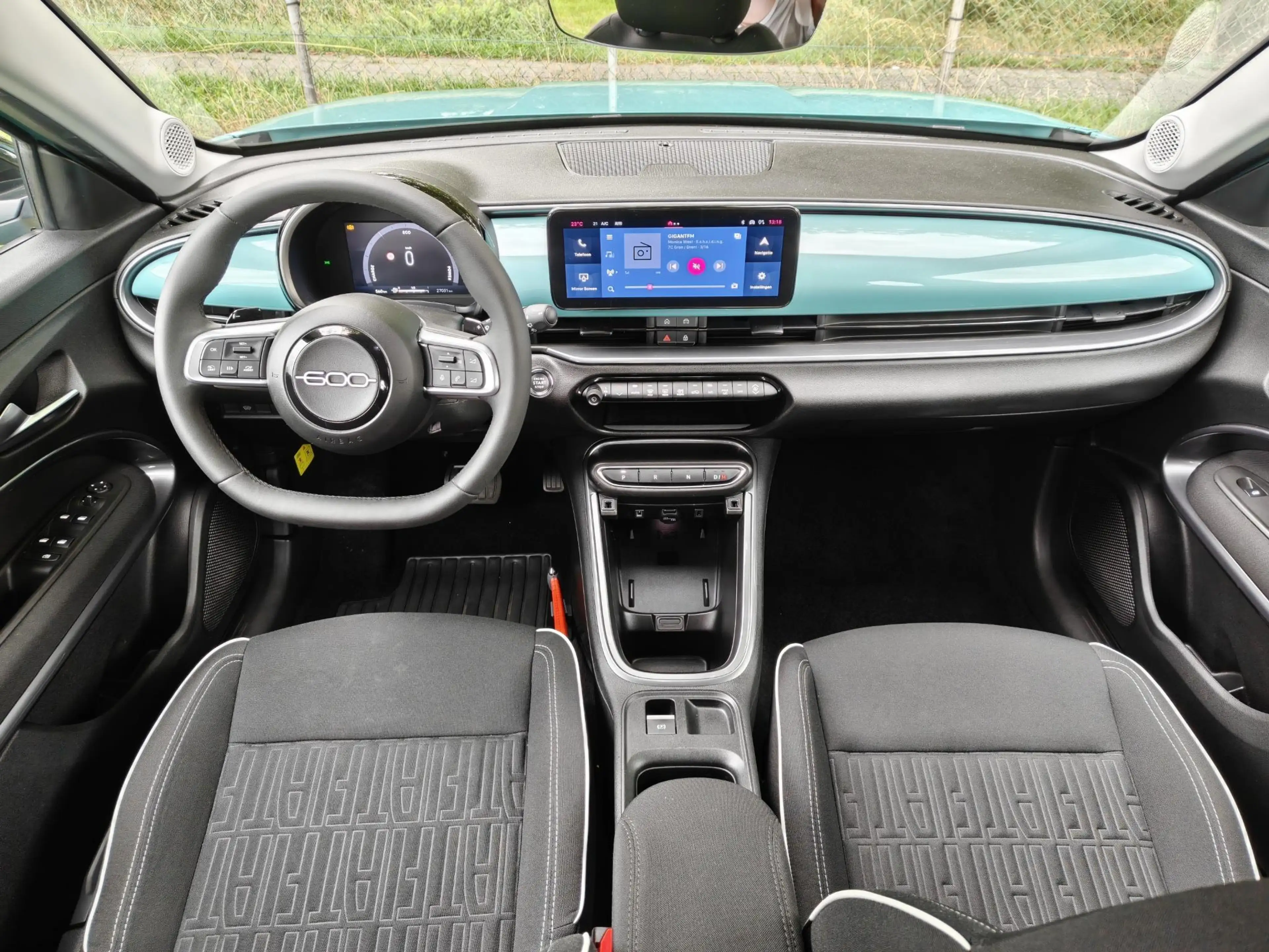 Fiat 600 1.2 Hybrid Pop AUTOMAAT | CLIMA | CRUISE | NAVI | — photo 2