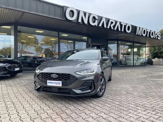 2025 Ford Focus in Grey for sale