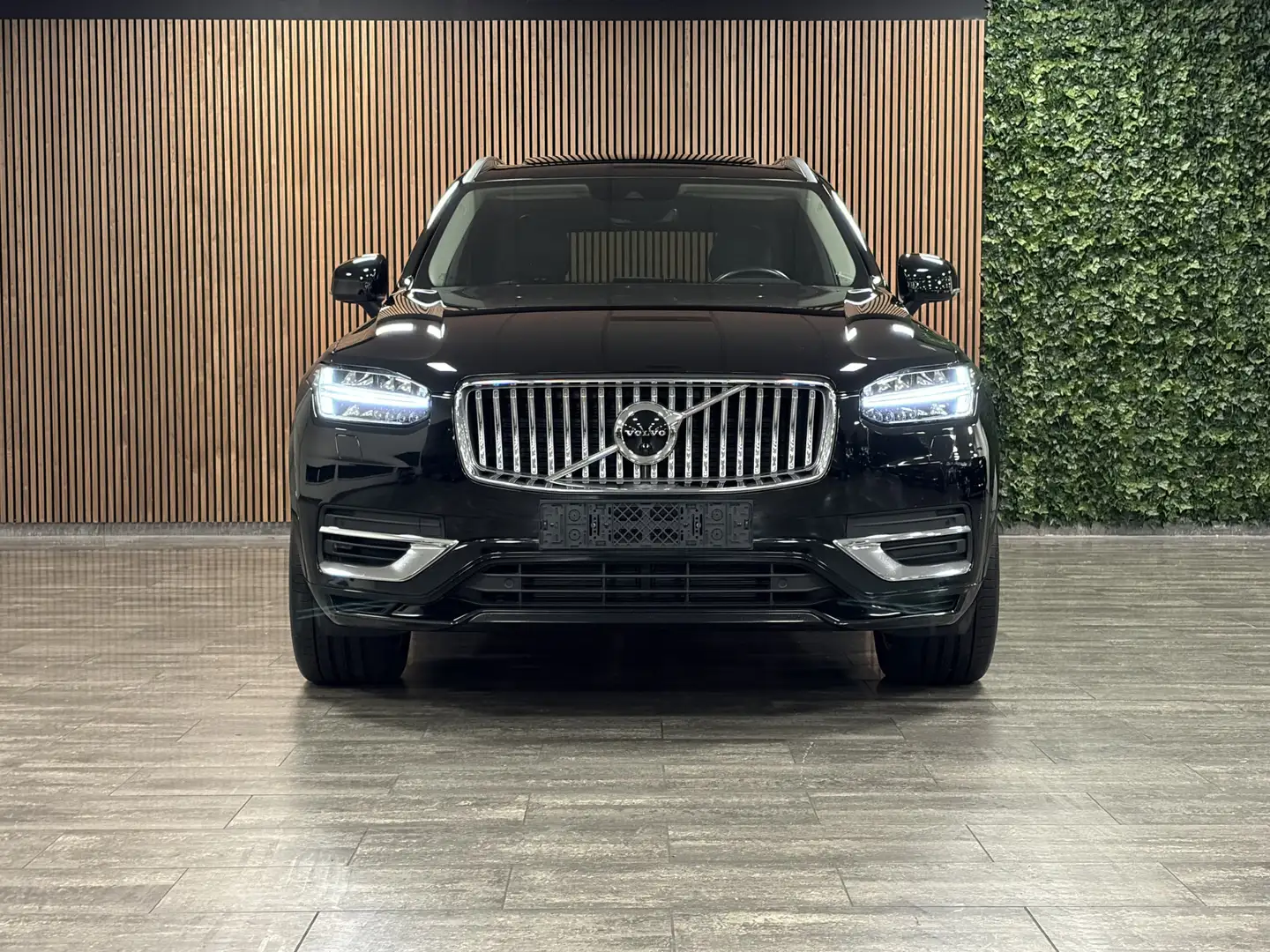 Volvo XC90 T8 AWD Recharge Inscription Long Range | Luchtveri Noir - 2