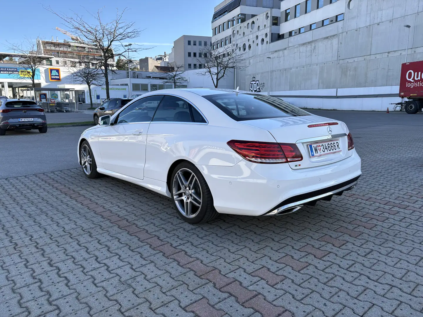 Mercedes-Benz E 220 AMG,CDI Aut. Weiß - 2