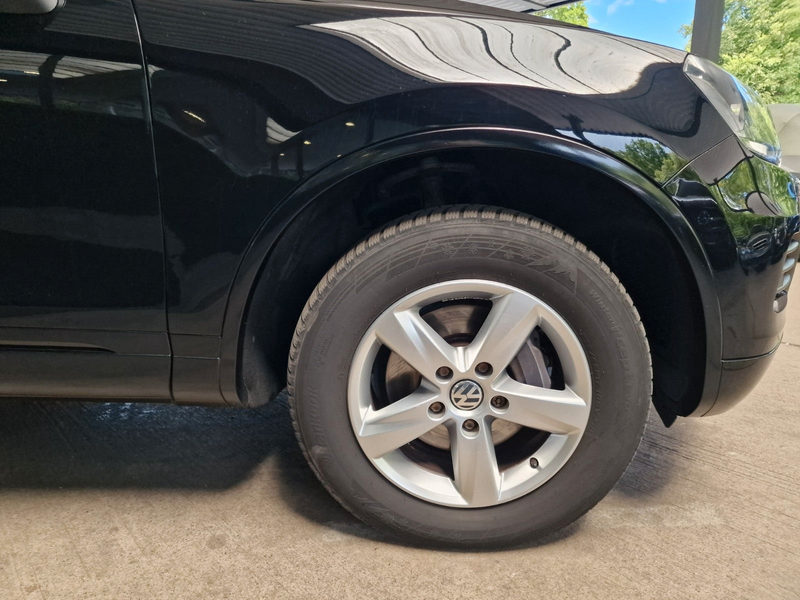 Volkswagen Touareg 3.0 V6 TDI Automatik BMT LEDER/PDC/AHK — photo 11