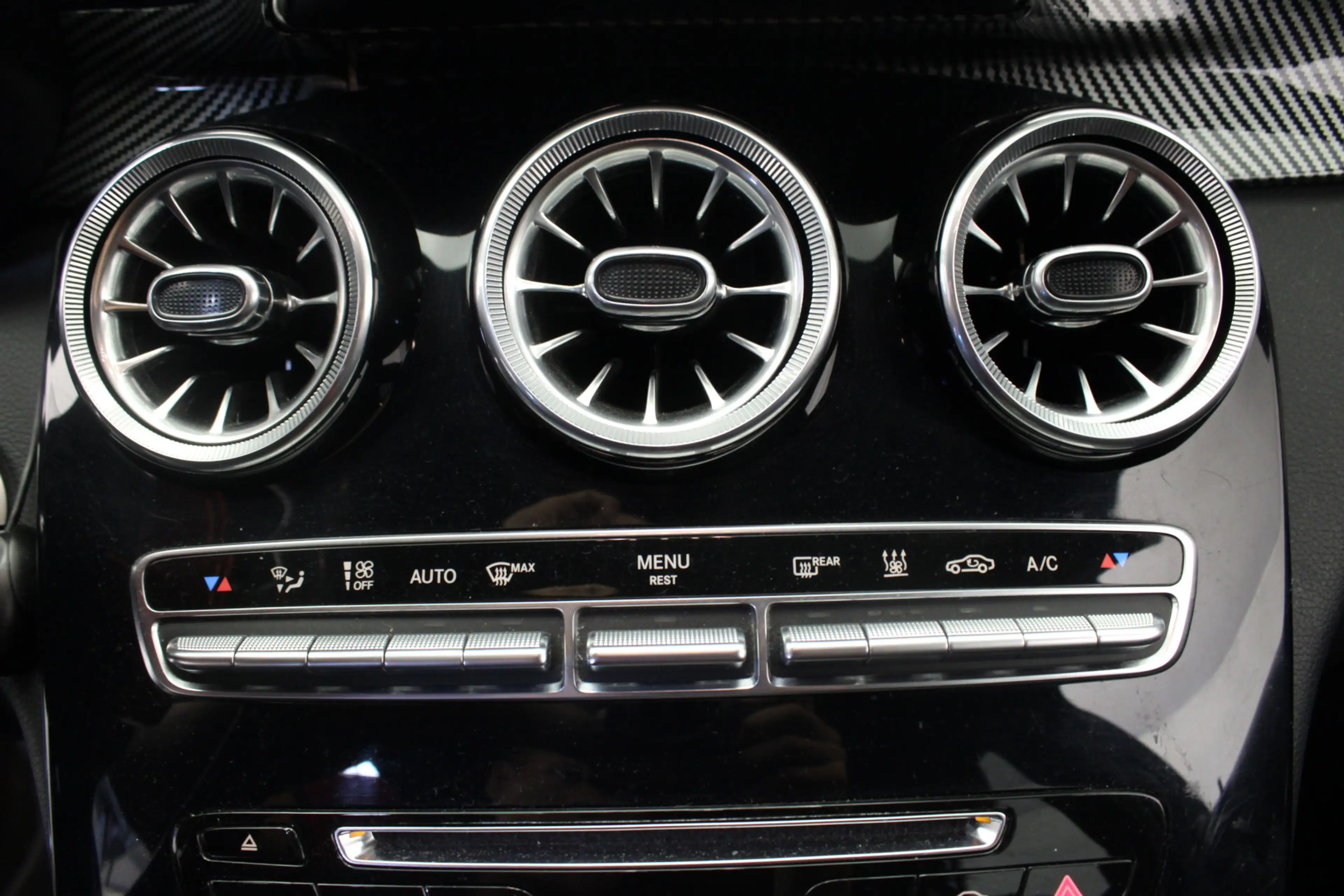 Mercedes-Benz C 350 Estate e Lease Edition — photo 14