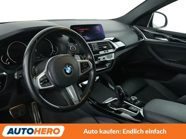 BMW X4 view 11