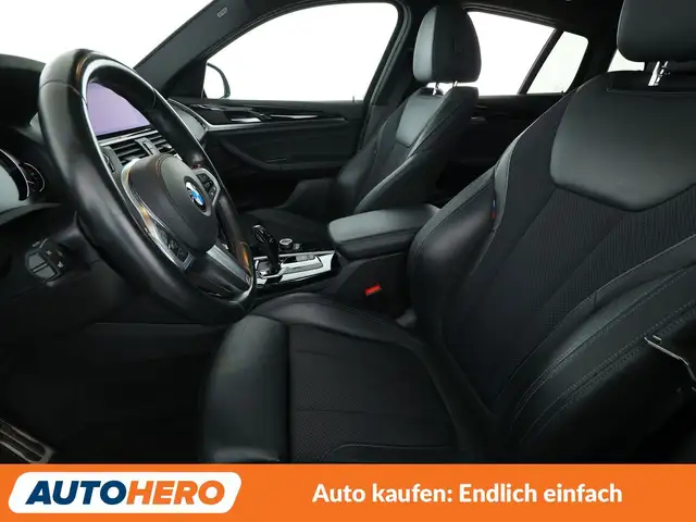 BMW X4 view 10