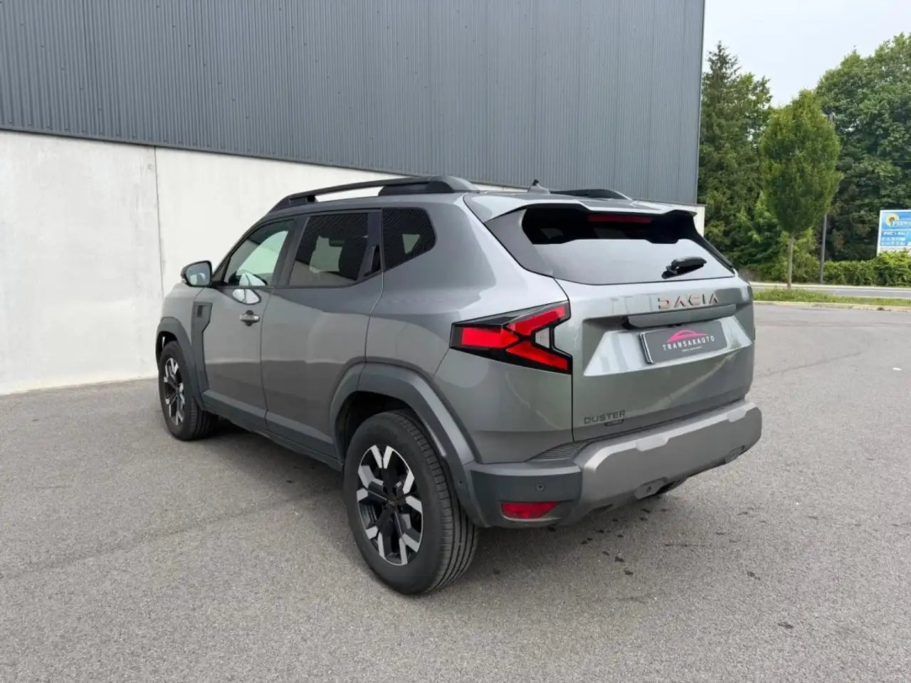 Dacia Duster — photo 3