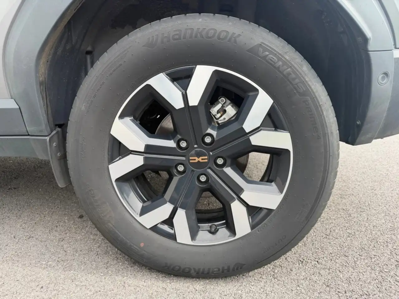 Dacia Duster — photo 12