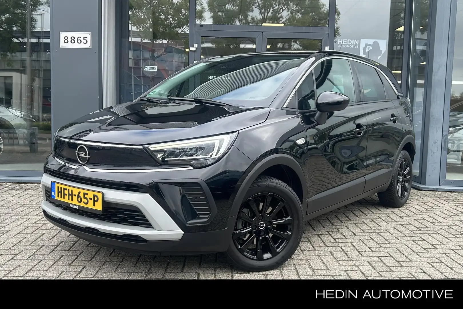 Opel Crossland 1.2 Turbo Elegance | Navigatie | Camera | Climate Zwart - 1