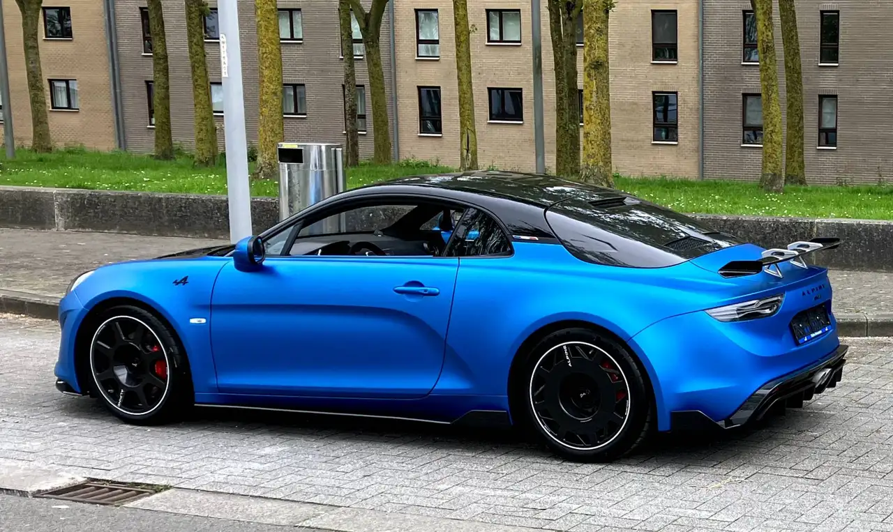 Alpine A110 2024