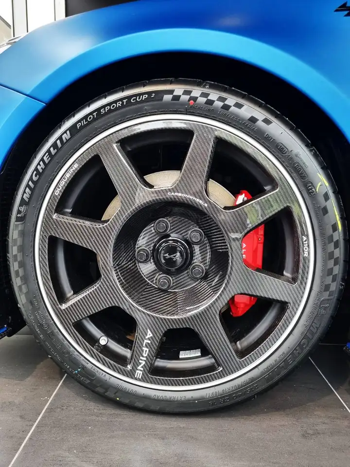 Alpine A110 2024